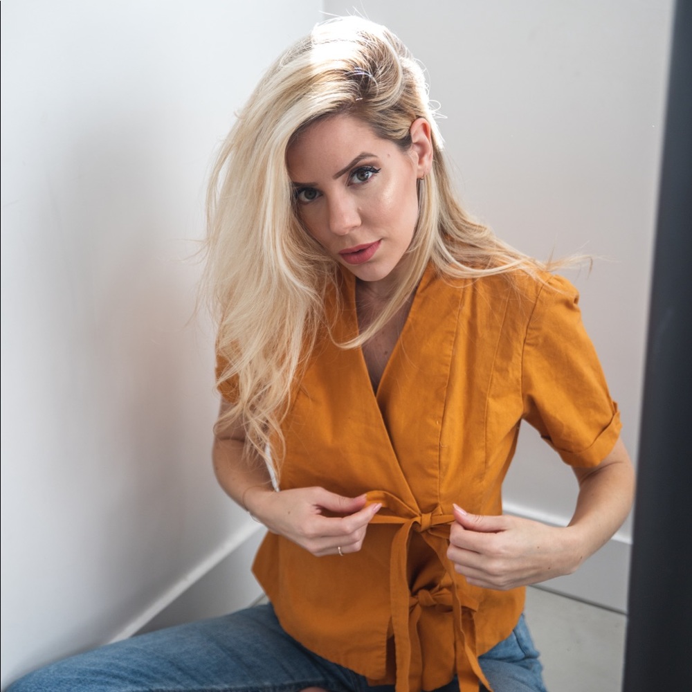 Vintage Mustard Top w/ Ties